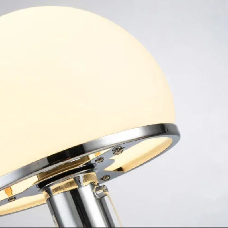 Stolní lampa – Bauhaus Style