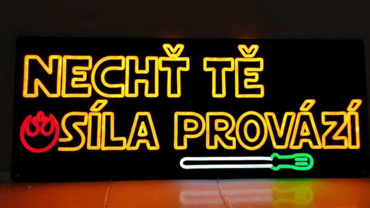 Nápis se světelným mečem