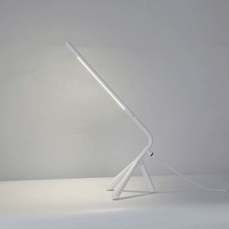 Stolní lampa - Tripod LED Bílá