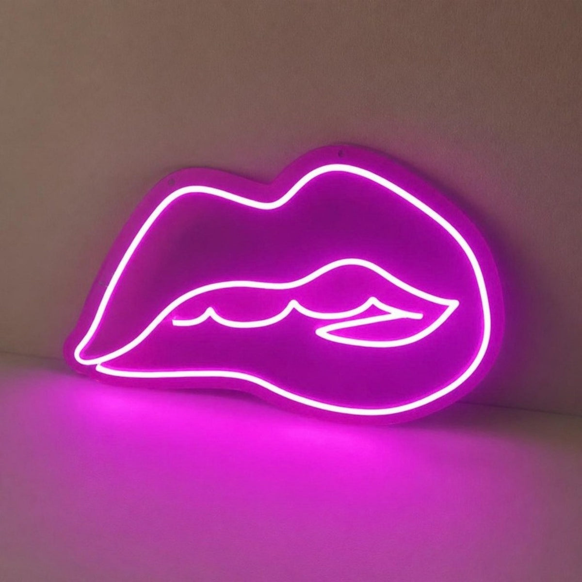 Rty · růžový neon