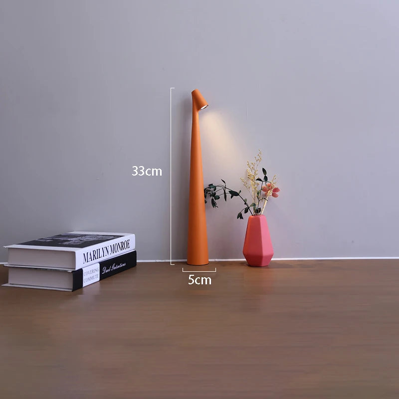 LED stolní lampa Porta – moderní design, dobíjecí, dotykové ovládání, více barev Oranžová